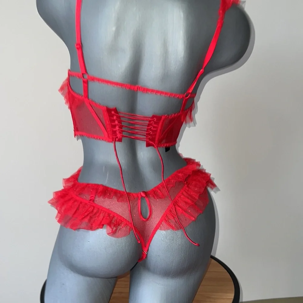 For love and lemons woman’s lace teddy size Small NEW - Picture 8 of 10